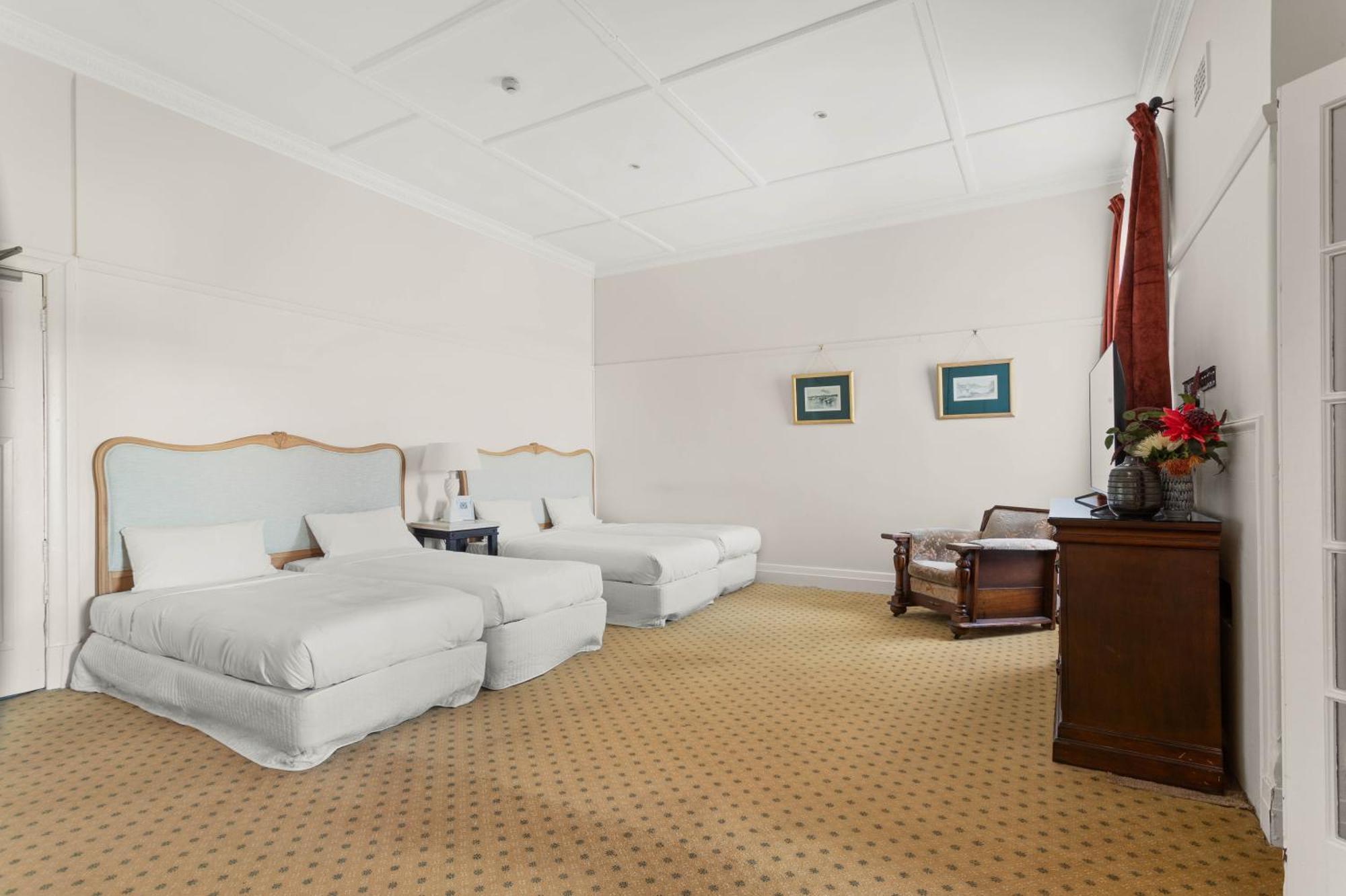 The Robertson Hotel Eksteriør billede